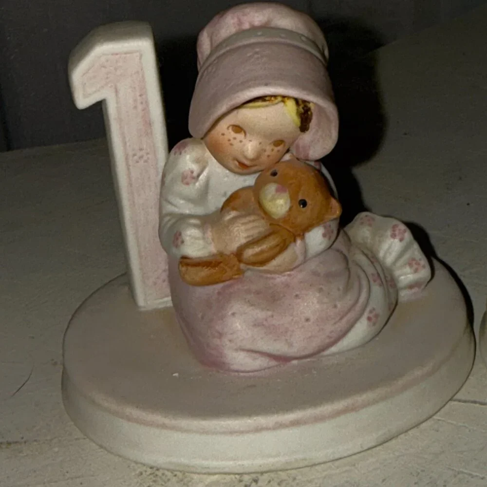 Happy Birthday 1, 2 Yr Old HOLLY HOBBIE Birthday Collection Hand Painted Figure